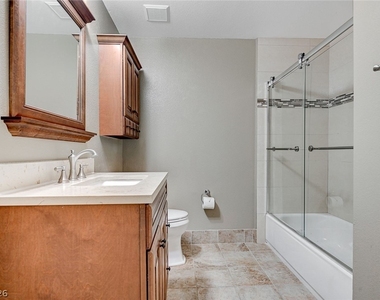 821 Titan Peak Place - Photo Thumbnail 30