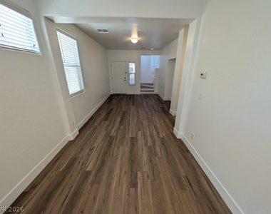 8164 Cape Ito Court - Photo Thumbnail 4