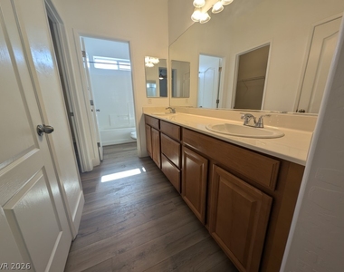 8164 Cape Ito Court - Photo Thumbnail 17