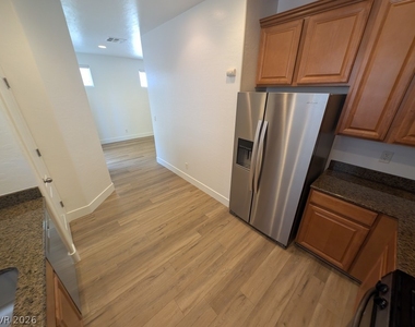 8164 Cape Ito Court - Photo Thumbnail 8