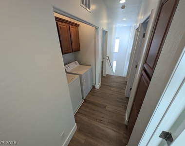 8164 Cape Ito Court - Photo Thumbnail 13