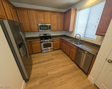 8164 Cape Ito Court - Photo Thumbnail 6