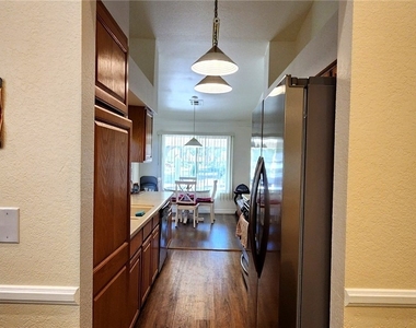 5213 Orchard Hills Avenue - Photo Thumbnail 13