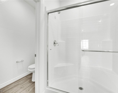 600 N Carriage Hill Drive - Photo Thumbnail 21