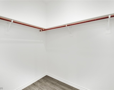 600 N Carriage Hill Drive - Photo Thumbnail 22