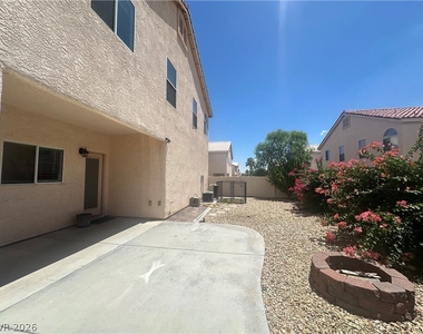 9007 Mossy Hollow Avenue - Photo Thumbnail 17