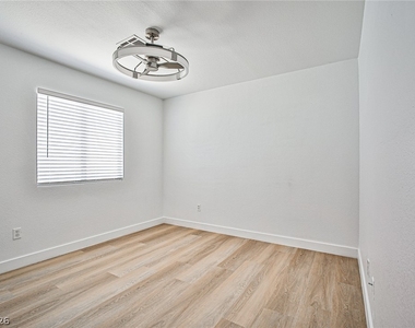 1201 Pueblo Hills - Photo Thumbnail 11
