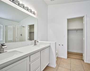 1201 Pueblo Hills - Photo Thumbnail 17