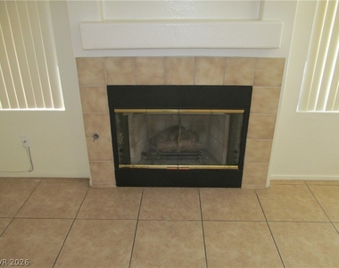 8701 Crescent Ridge Lane - Photo Thumbnail 13