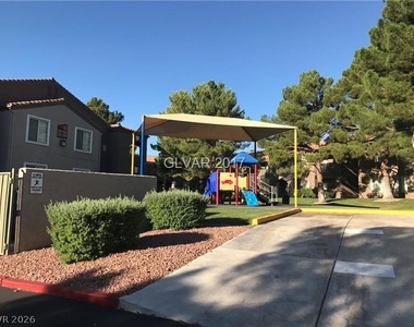 2101 Blue Breeze Drive - Photo Thumbnail 29