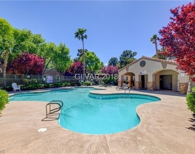 2101 Blue Breeze Drive - Photo Thumbnail 32