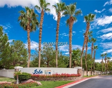 2101 Blue Breeze Drive - Photo Thumbnail 25