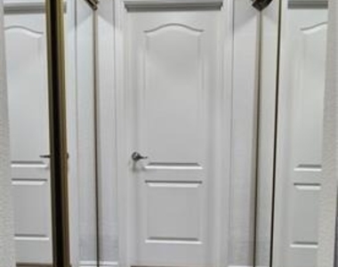2121 Blue Breeze Drive - Photo Thumbnail 16