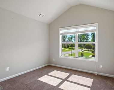 4910 Belcrest Way - Photo Thumbnail 26