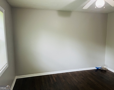 217 W Central Avenue - Photo Thumbnail 13