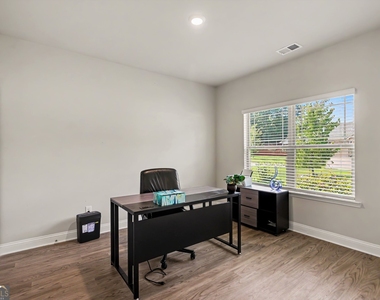 837 Everleigh Court - Photo Thumbnail 1