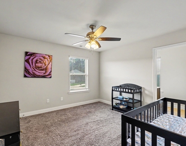 837 Everleigh Court - Photo Thumbnail 11