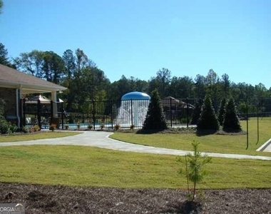 381 Sand Bay Drive - Photo Thumbnail 28
