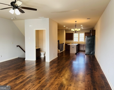 381 Sand Bay Drive - Photo Thumbnail 7