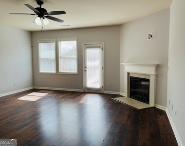 381 Sand Bay Drive - Photo Thumbnail 3