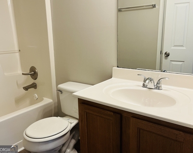 4014 Carisbrook Drive - Photo Thumbnail 23