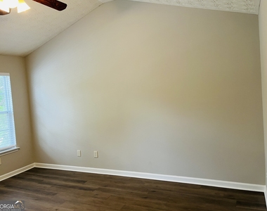 4014 Carisbrook Drive - Photo Thumbnail 31
