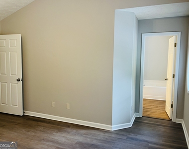 4014 Carisbrook Drive - Photo Thumbnail 33