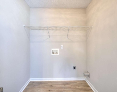 4160 Janel Lane - Photo Thumbnail 27