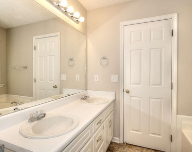 4160 Janel Lane - Photo Thumbnail 12
