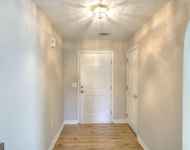 4160 Janel Lane - Photo Thumbnail 37