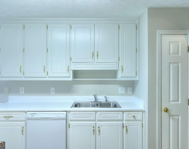 4160 Janel Lane - Photo Thumbnail 33
