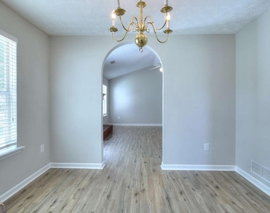 4160 Janel Lane - Photo Thumbnail 25