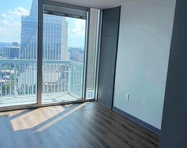 3324 Peachtree Road Ne - Photo Thumbnail 12