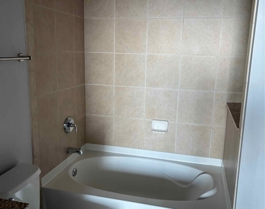 3324 Peachtree Road Ne - Photo Thumbnail 8