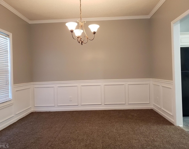 130 Oak Park Terrace - Photo Thumbnail 1