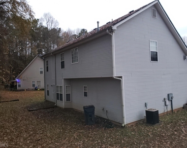 130 Oak Park Terrace - Photo Thumbnail 18
