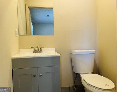 4120 Midway Road - Photo Thumbnail 11