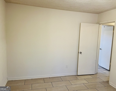 4120 Midway Road - Photo Thumbnail 15