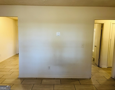 4120 Midway Road - Photo Thumbnail 4