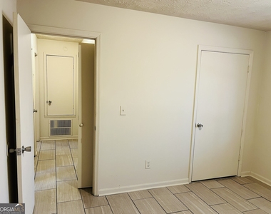 4120 Midway Road - Photo Thumbnail 13