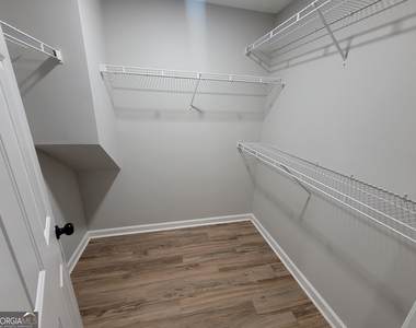 1710 Mcdowell Court - Photo Thumbnail 11