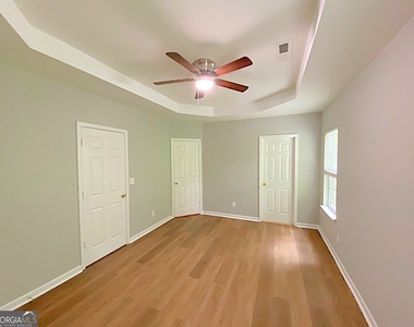 145 Bowen Street - Photo Thumbnail 13