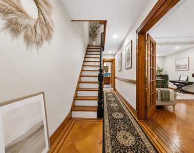 504 Monroe Street - Photo Thumbnail 10