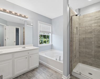 4674 Creekside Villas Way Se - Photo Thumbnail 16