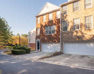 4674 Creekside Villas Way Se - Photo Thumbnail 1