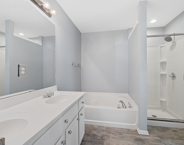 4674 Creekside Villas Way Se - Photo Thumbnail 21