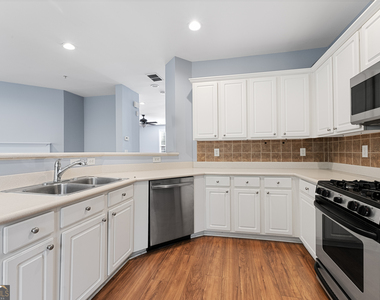 4674 Creekside Villas Way Se - Photo Thumbnail 10