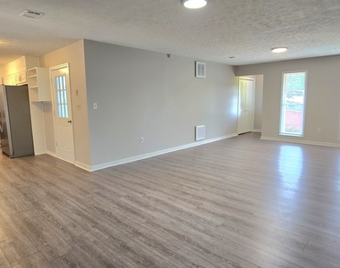 2664 Highway 34 E - Photo Thumbnail 7