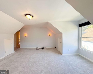 1753 Wheat Grass Way - Photo Thumbnail 23