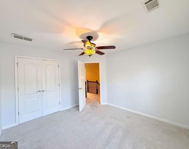 1753 Wheat Grass Way - Photo Thumbnail 25